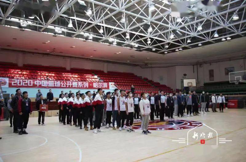 欧宝体育app_
中国篮球公然赛·哈尔滨赛区预选赛｜冰城草根球王挺拉风
