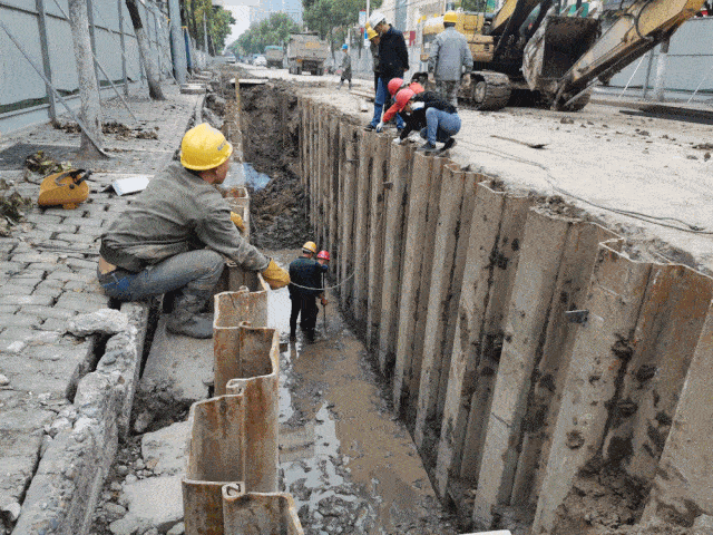 工农路雨污分流工程累计完成投资175万元,完成总投资的26.3%.