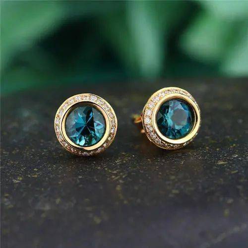 蓝色|这个色系的珠宝，高级温和又迷人，每一种都是美哭的节奏！