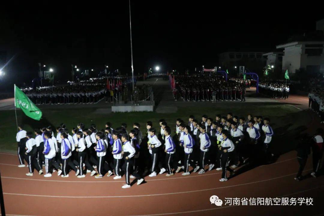 98e3bc5175a94aabac319aa797e16913.jpeg