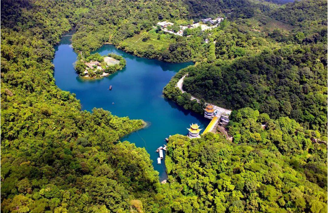 【两山样板】广东 · 肇庆星湖风景名胜区:北回归线上