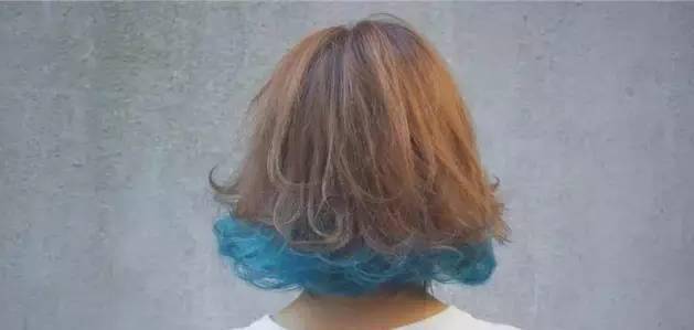 发型|最流行的“裙摆染”发型，美到你了吗？