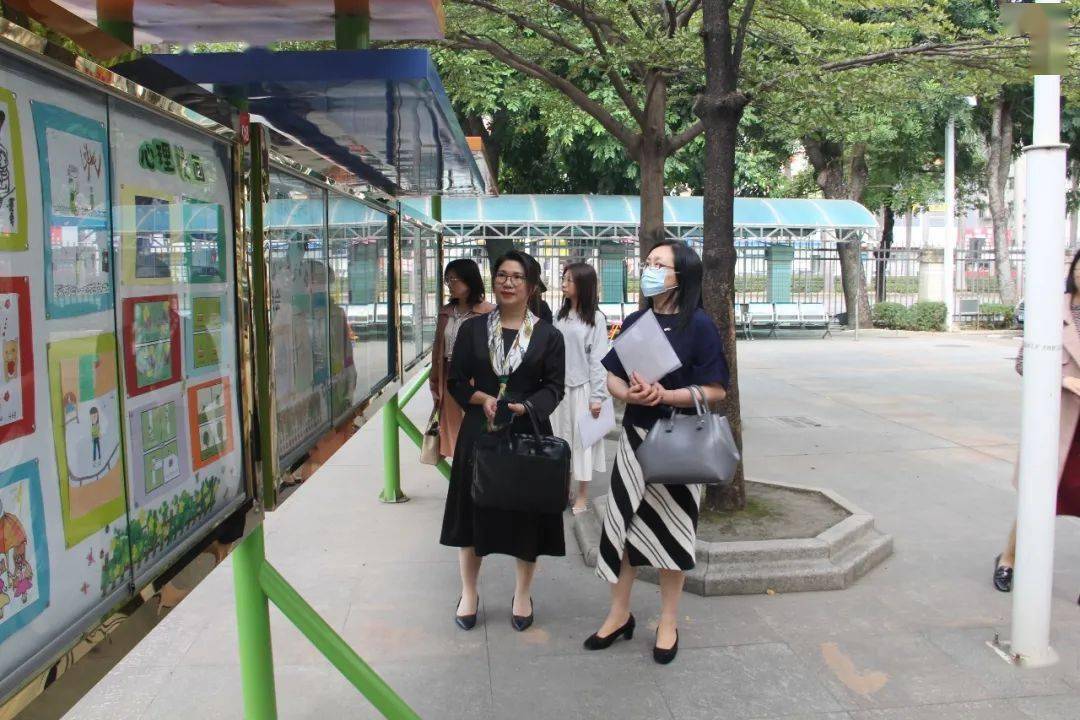 东莞市中小学心理健康教育特色学校评估专家组到金沙小