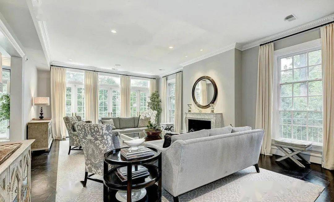 网络|曝光！川普vs拜登，两人豪宅长这样！特朗普家里镀金，拜登则......