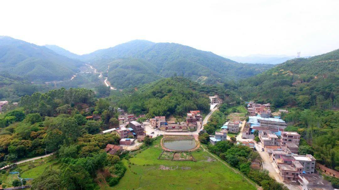 小楼镇邓山村