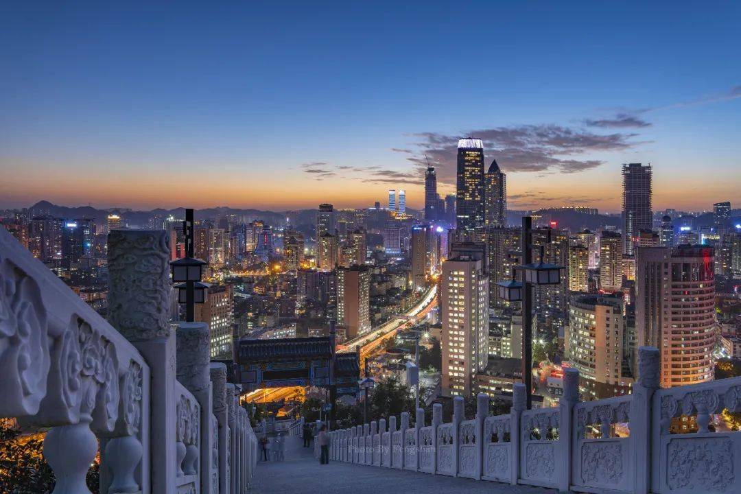 喜报!贵阳实现全国文明城市"四连冠"