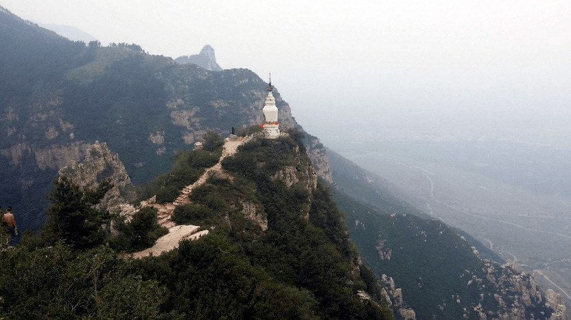 山上的美景词语 3ca7b330fb13486089d29b9aa01fb178.png