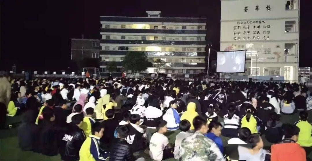 贺州平桂区2020年GDP_贺州平桂区酒店(2)