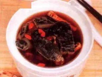 熟地黄的图片 9325b8b1ab0542869365c12818b2cfcc.jpeg