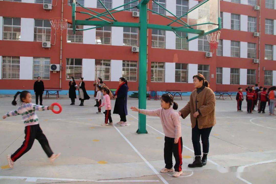 我为班级添光彩——王庄镇中心小学集体荣誉感教育主题活动