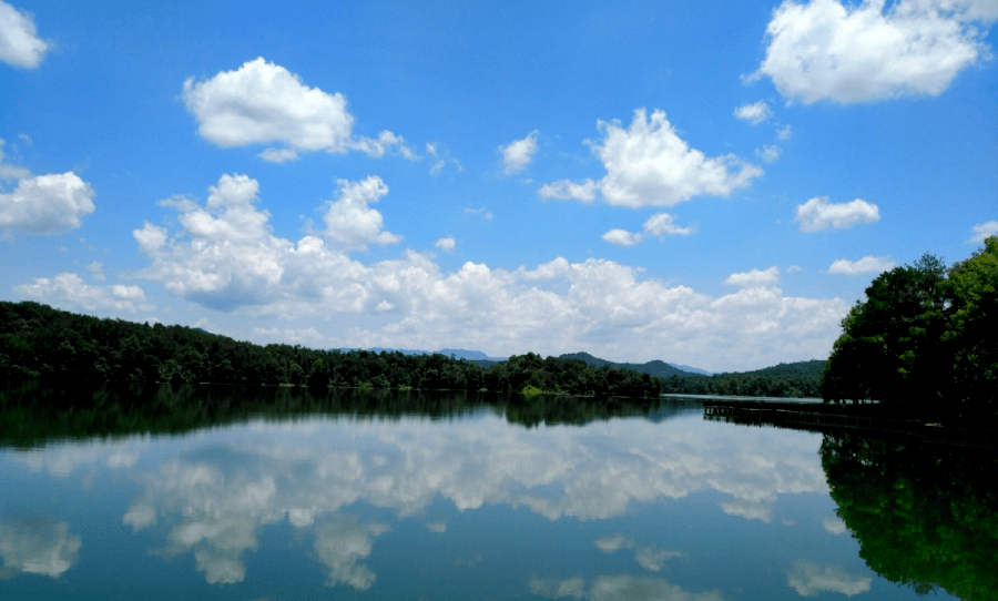 天然湖泊丨南丰潭湖风景区一日游_手机搜狐网