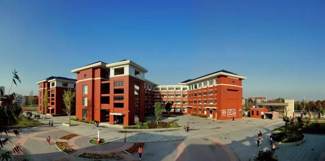 
推进项目建设 促学校平衡生长——市县向导到武师附小江林校区指导事情“开云体育”(图4)