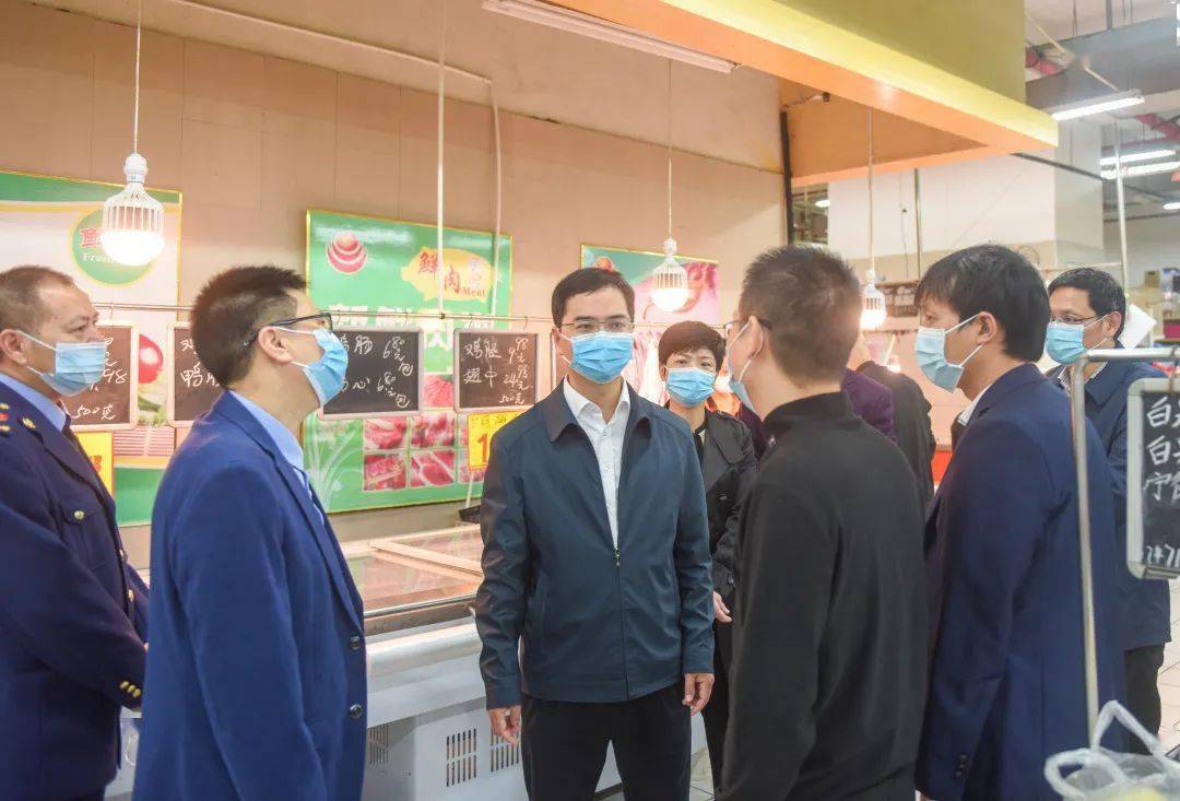县政府主要领导带队检查进口冷链食品防疫工作