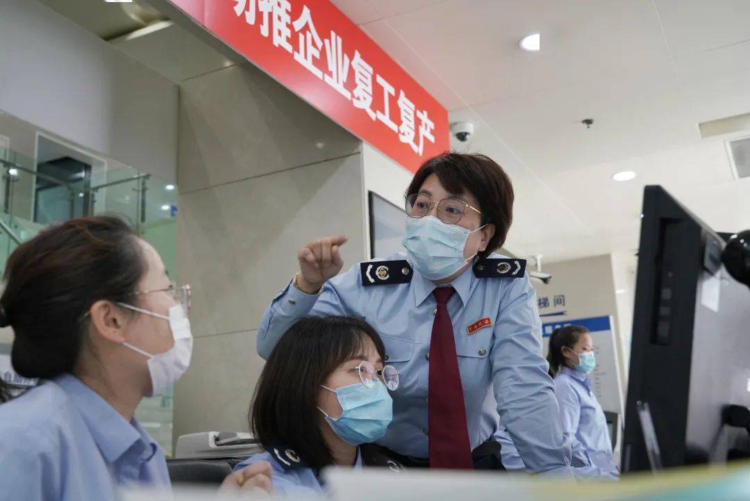 【喜报】静安区税务局第一税务所毛琦敏获"全国先进