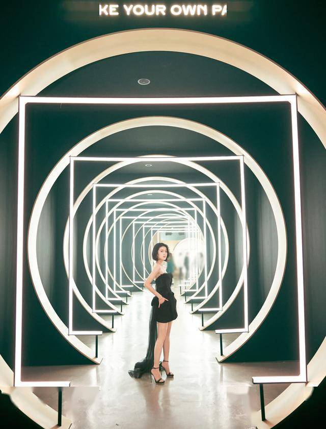 �ر�߻�| ��Բ�޽�PASHA DE CARTIER������չ�����ɶ�֮ҹ