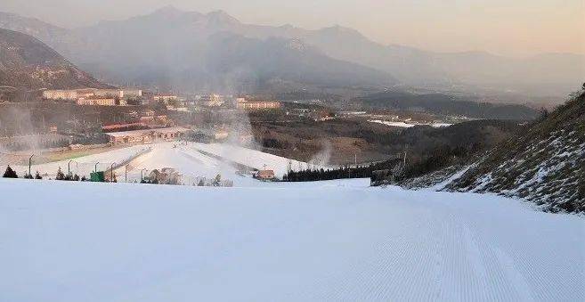 房山云居滑雪场开启试滑模式!