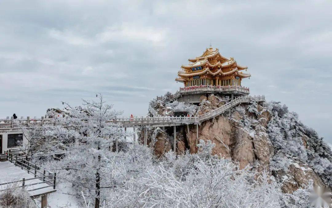 2020年12月的第一天,洛阳市区下雪了