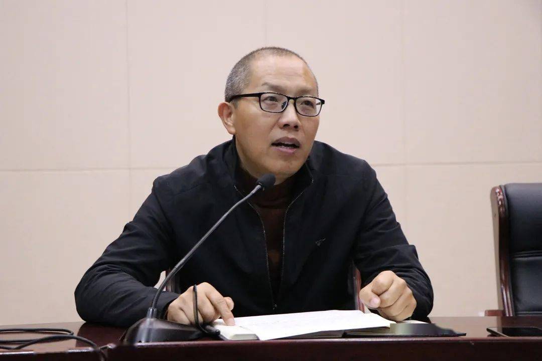 奋斗让青春更美丽龙泉一中举行2022届高二期中动员大会