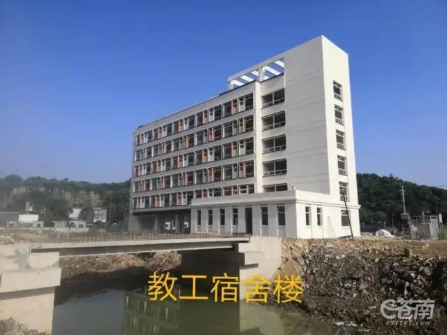 2020苍南县七年期末_苍南有个“中国淘宝镇”!光企业就有七八百家,年产