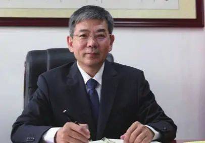 什么是高级教授 7b07dbcf83964e4aaf0043d6c9ca3919.jpeg