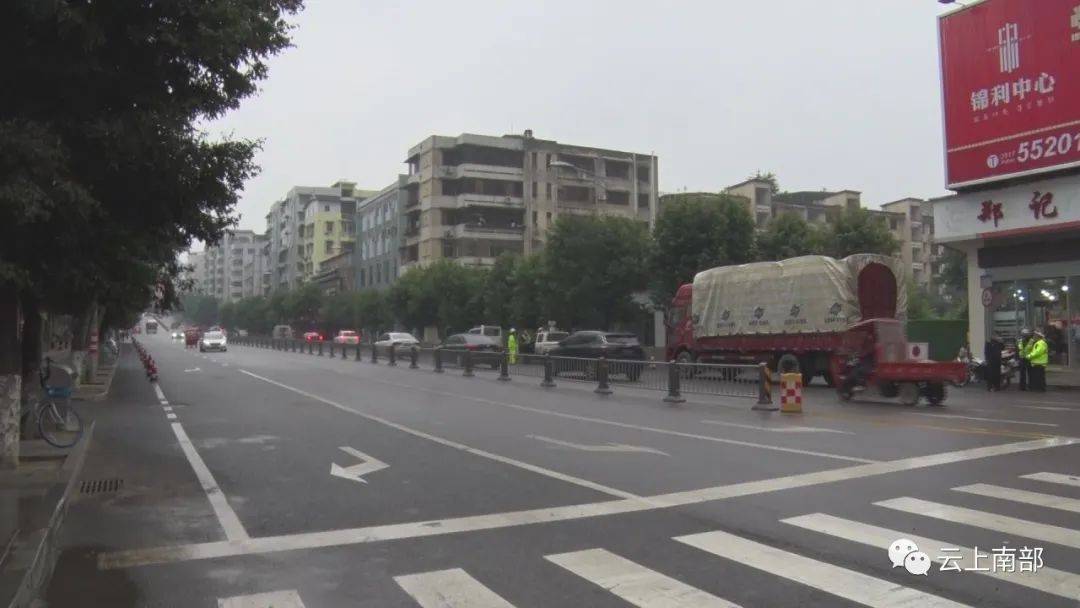 聚焦城市管理十大整治振兴街这些乱象仍待根除