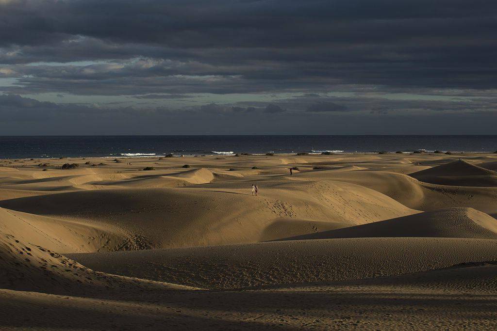 大漠沙如雪西班牙马斯帕洛马斯沙丘一望无际