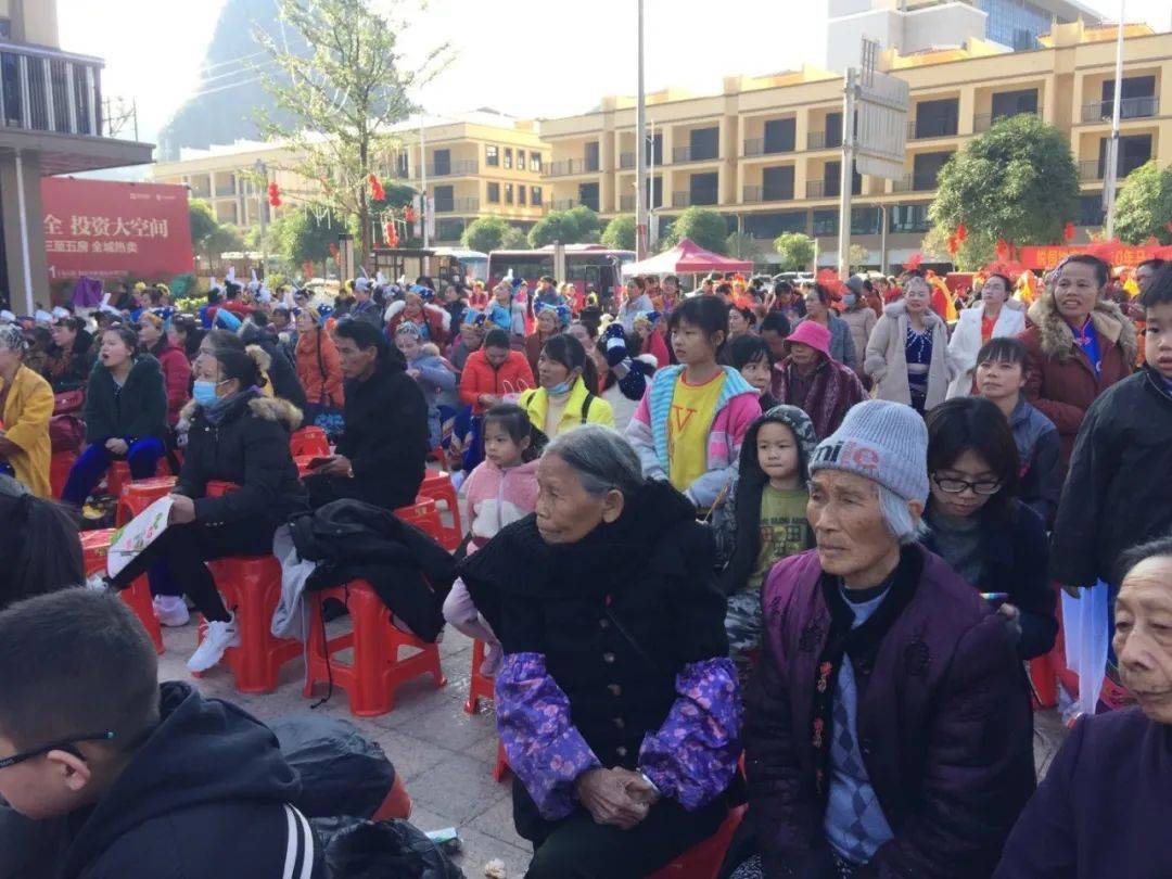 广西马山县古零镇多少人口_马山县古零镇风水宝地(3)