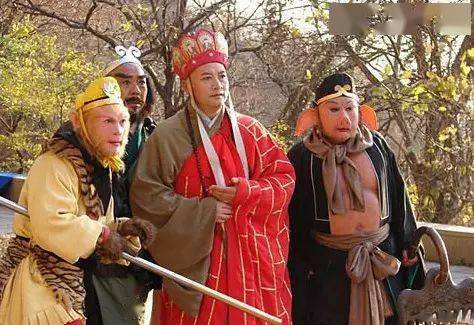 西游记作者是怎么写出西游记的 414352bbc8564ea0bc393f8812faf222.jpeg