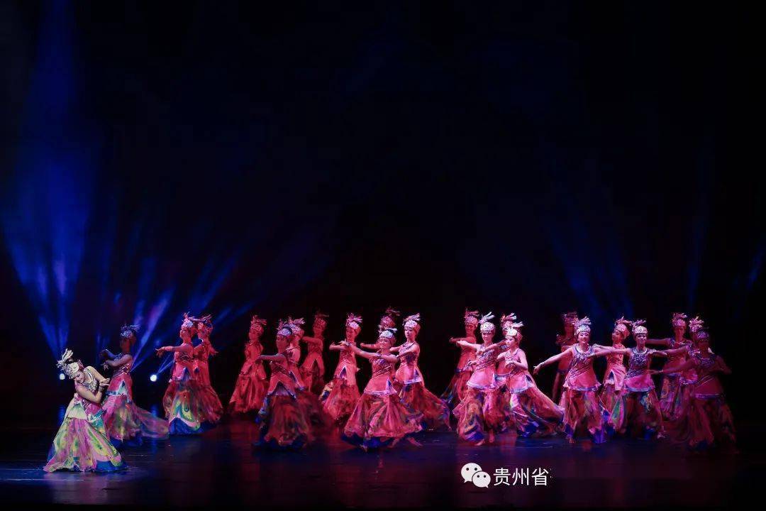 我院创排的苗族舞蹈《蝴蝶妈妈》入选第十三届全国舞蹈展演参演作品