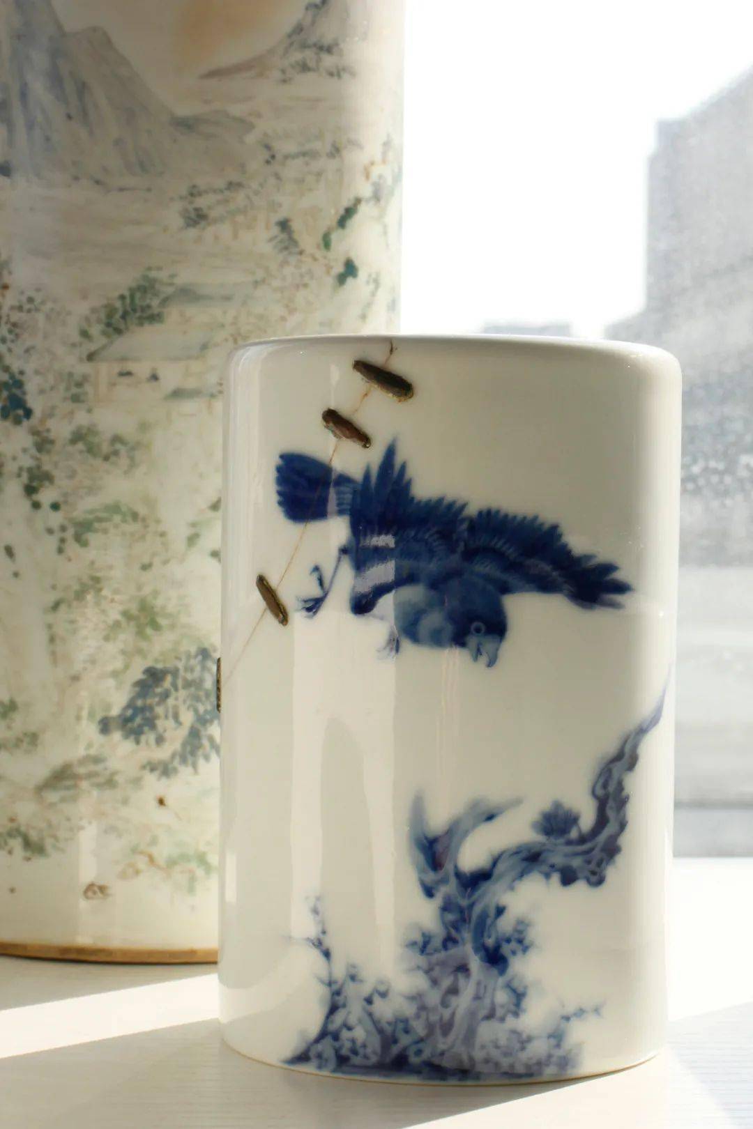 王步〖青花花鸟笔筒〗,惊现元素微拍?速来捡漏