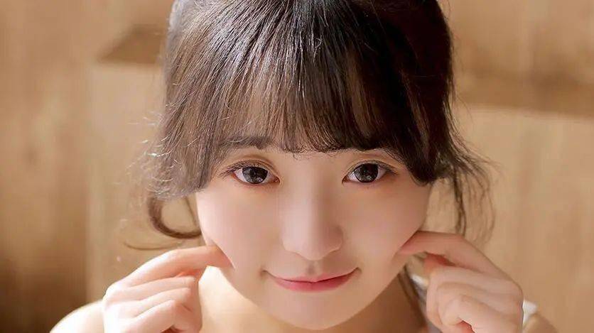 " 云苏眼皮都没抬一下,继续往楼下走,她这个阴阳怪气的小姑子要是一天
