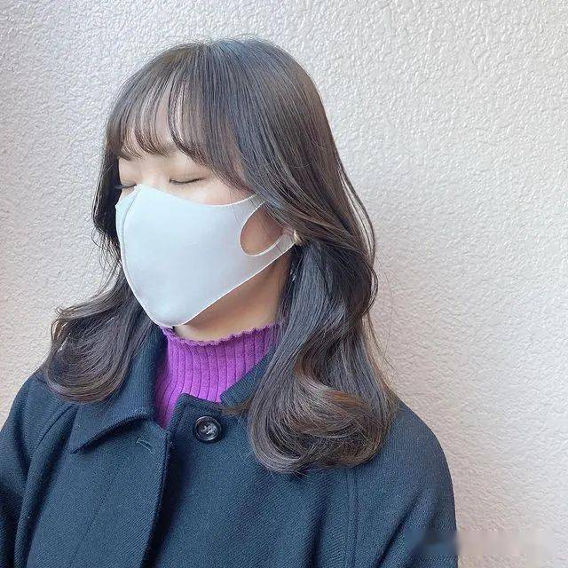 慵懒感套装适合脸型 11e4dcd22c6f44309b3b1b33f1f4f2e0.jpeg