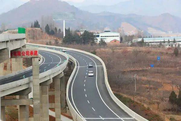 今天,河南又通3条高速 通车里程达7100公里_高速公路