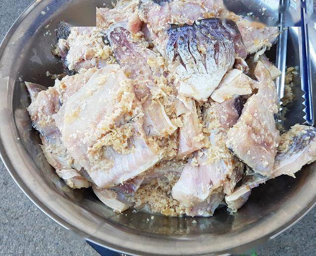 如何腌制腊鱼味道好 d8a15c3b8d2a40fba12e578cfbef1e69.jpeg