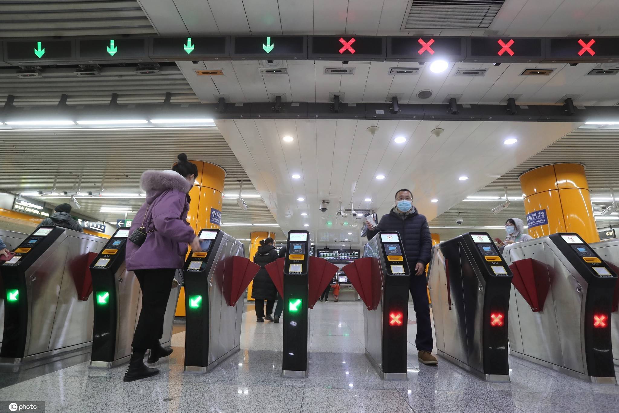 客流|北京地铁出行新体验 双目闸机可精准识别与保护人和物的安全