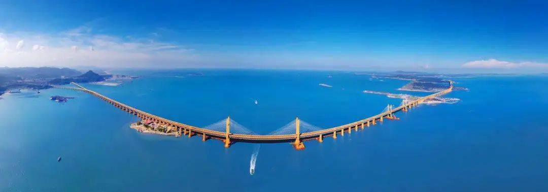 今日起,平潭海峡公铁大桥公路桥正式通车收费!