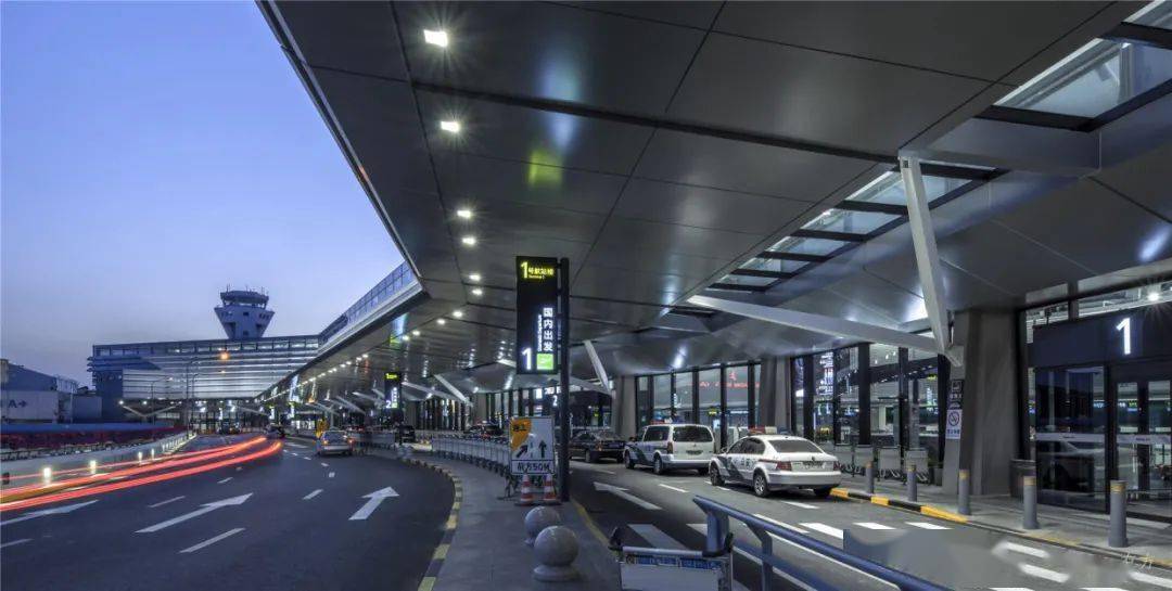上海虹桥机场t1航站楼改造及交通中心工程