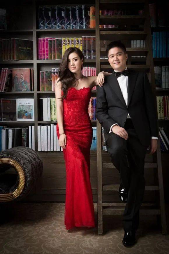 被侯佩岑逼辞职和同一个人结婚两次红豆帮名媛完结篇