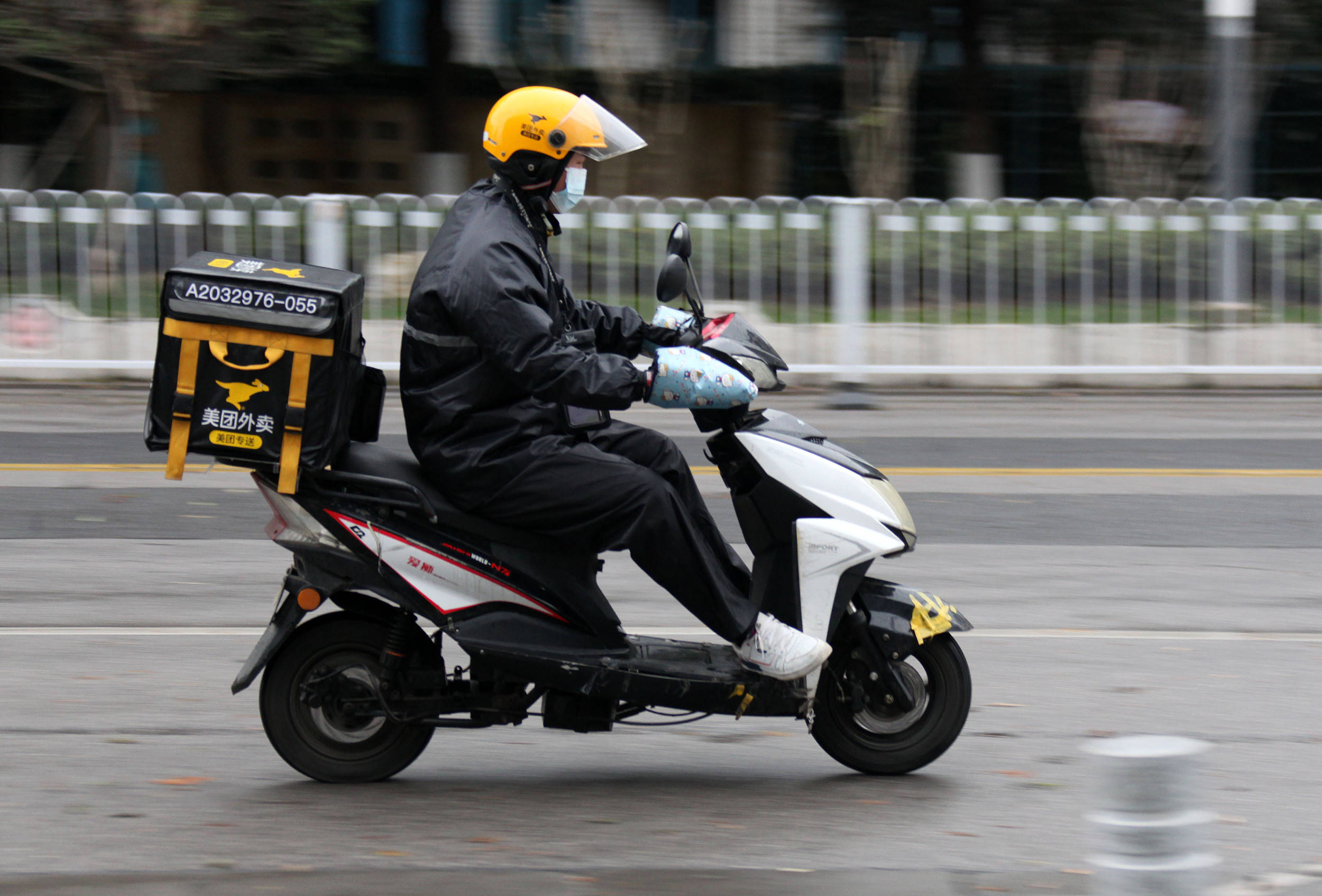 困于系统、囿于平台的我们，如何自处？