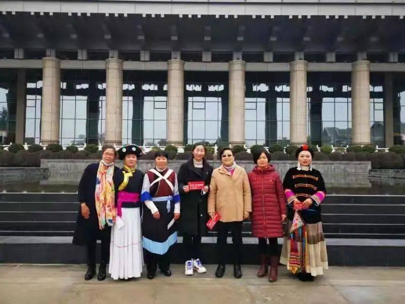【学习张桂梅精神】丽江市妇联集中学习"全国优秀共产