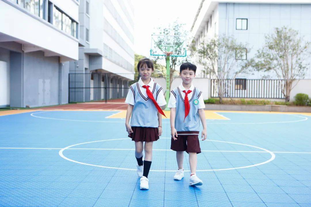 福州高端私立小学校服美