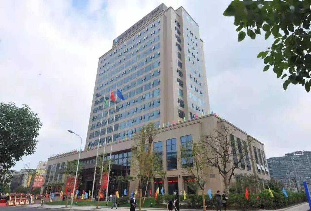 甘肃银行营收连续两年负增长 经营贷不良率高达