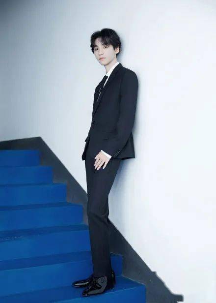 《叱咤风云》发终极预告 "少年k"王俊凯帅气出镜