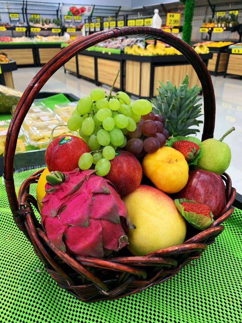 走亲访友必备果篮 免费包装 外带水果提供免费清洗切盒 店面实拍 自家