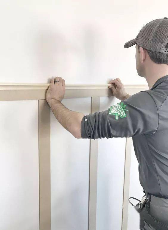 定制家网丨护墙板木饰面的施工工艺与安装方法详解
