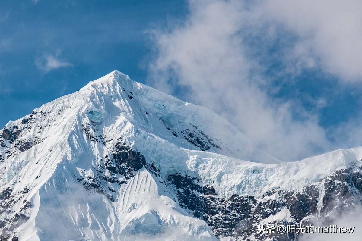 摄影组图:大雪纷纷,玉龙雪山冰凝雪积风景美