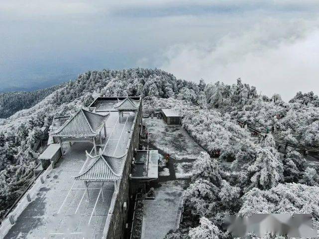 南岳衡山雾凇璀璨,每年一定不要错过_景色