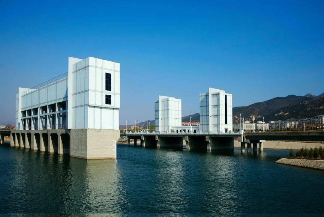 山东省泰安抽水蓄能电站为国家"十五"重点工程,是第二分局首次进军