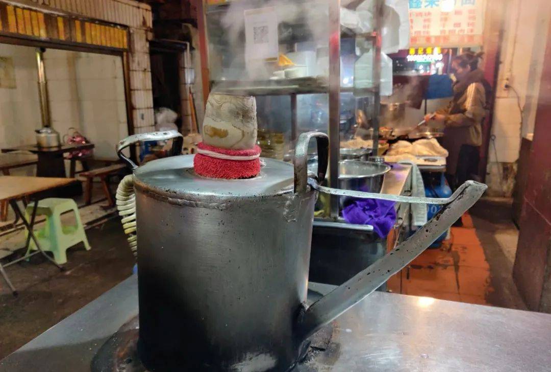 吃在安顺|"冲"出来的甜蜜,吃得到的幸福——冲冲糕