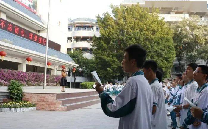广州高中校服大pk!你中意哪校?
